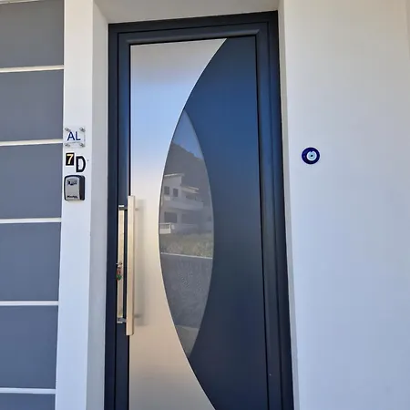 Delightful 2 Bedroom Vacation Home - D Machico  Exterior photo