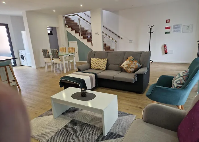 Delightful 2 Bedroom Vacation Home - C
