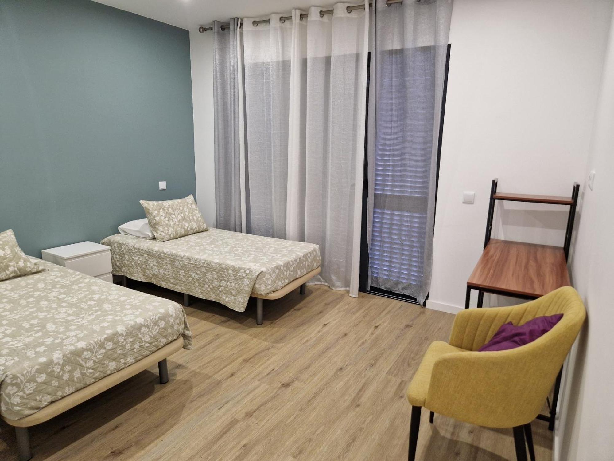 Delightful 2 Bedroom Vacation - D Apartment Machico (Madeira)